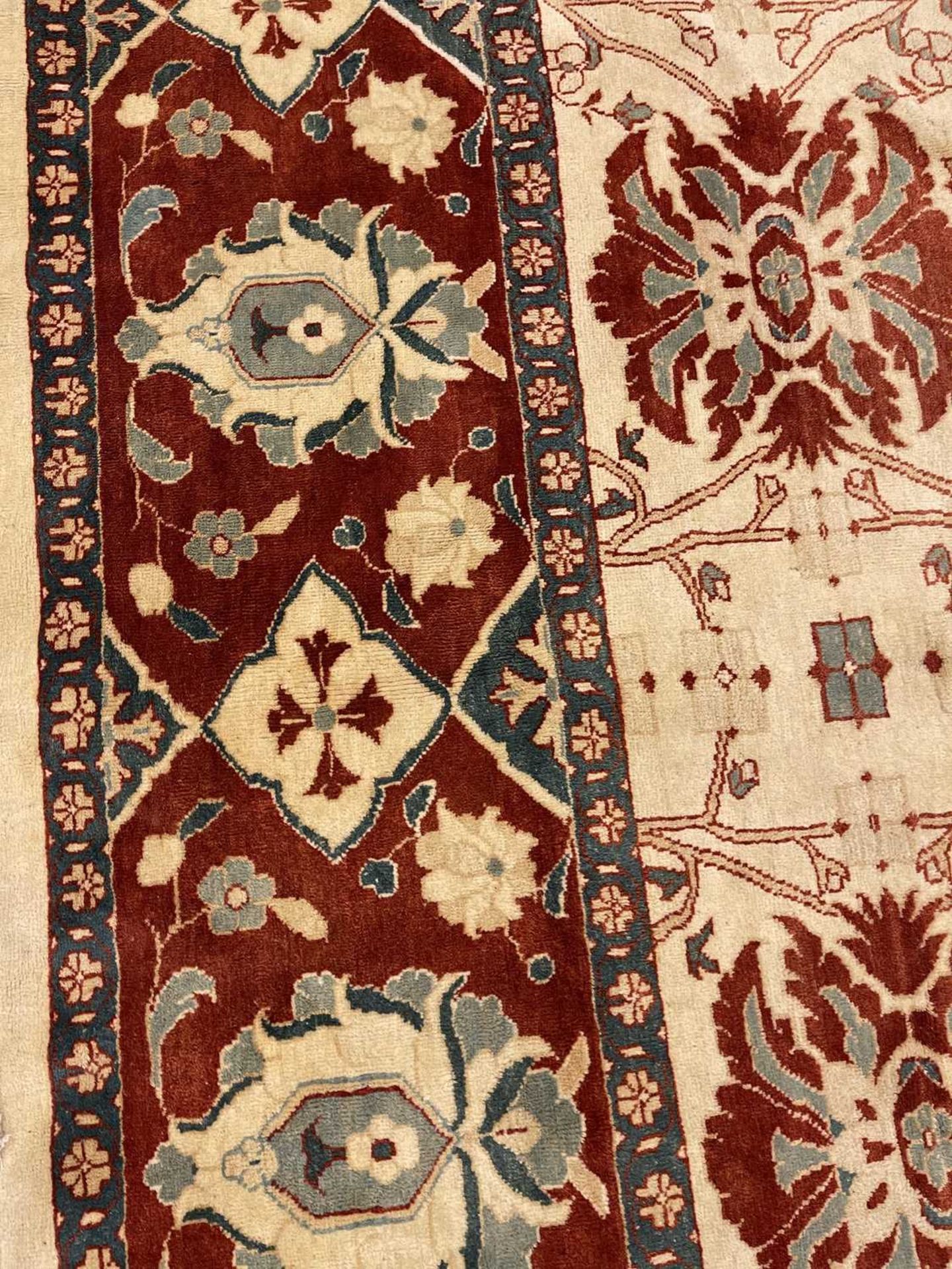 A large Persian Ziegler Sultanabad carpet, - Bild 21 aus 34