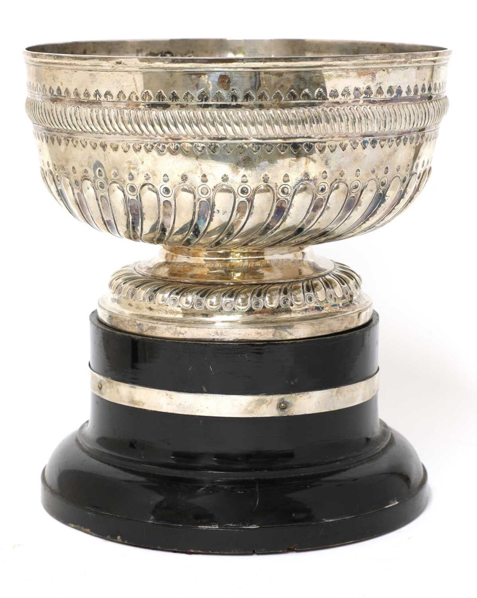 A silver presentation bowl, - Image 4 of 8