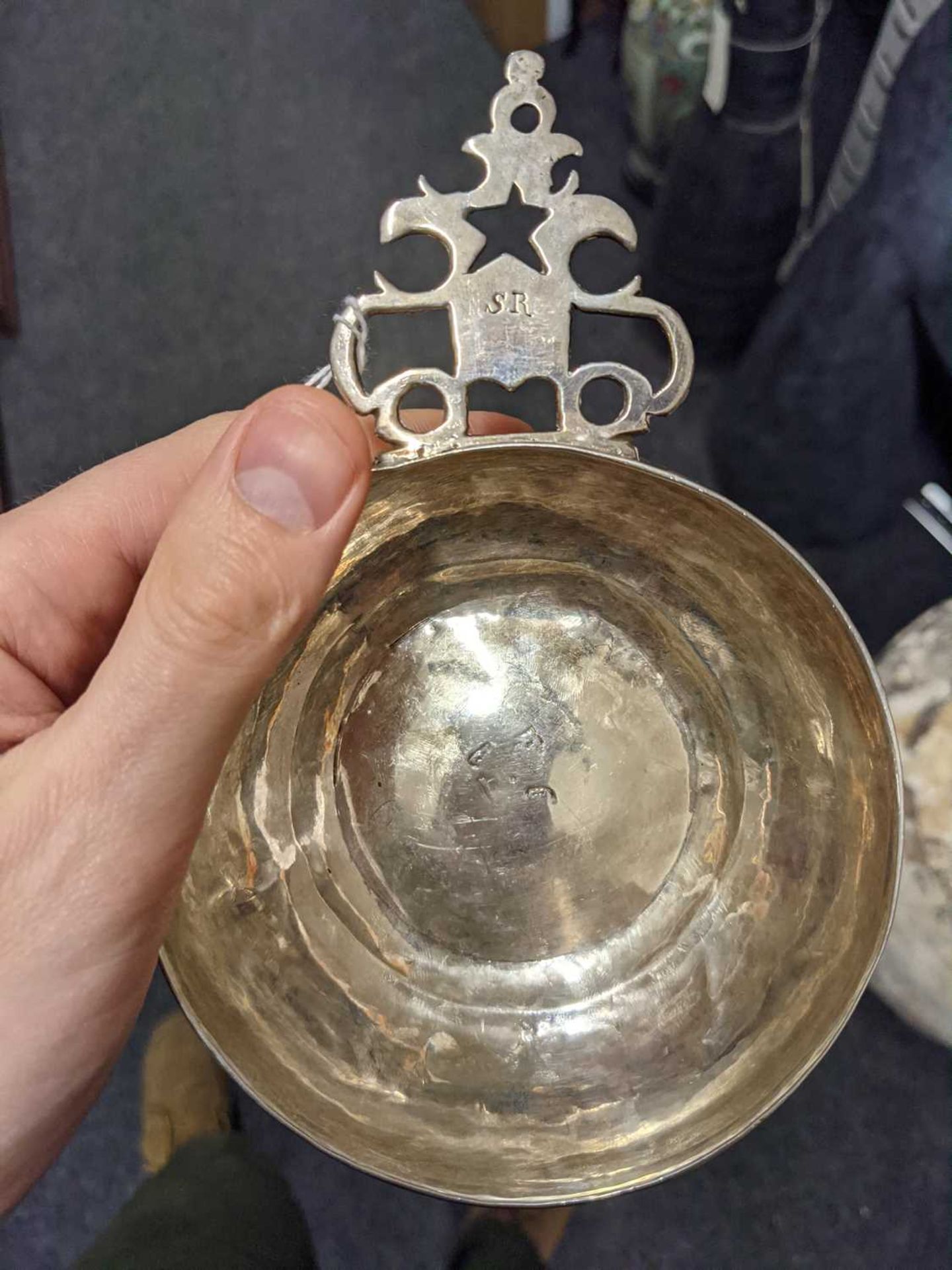 A Charles II silver bleeding bowl, - Image 5 of 7