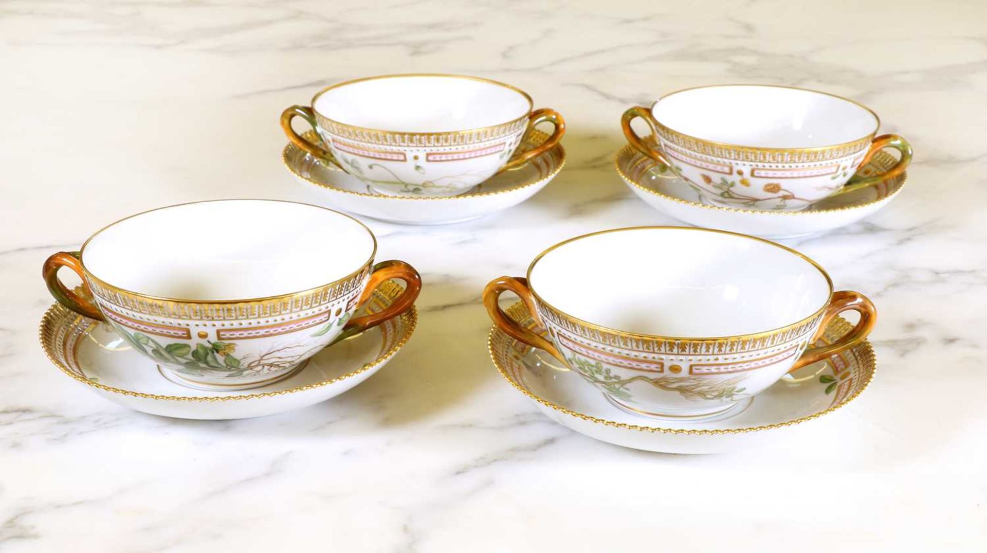 An extensive Royal Copenhagen 'Flora Danica' porcelain dinner service, - Image 25 of 139