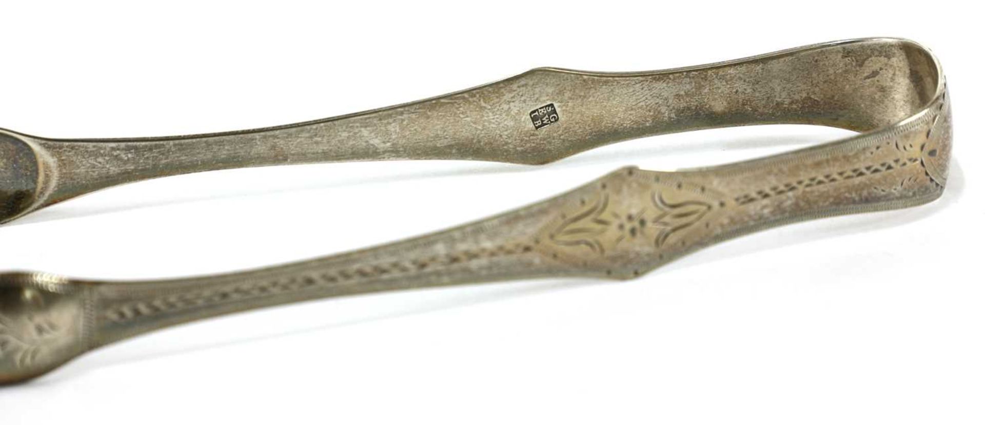 A pair of George III silver sugar tongs, - Image 28 of 33