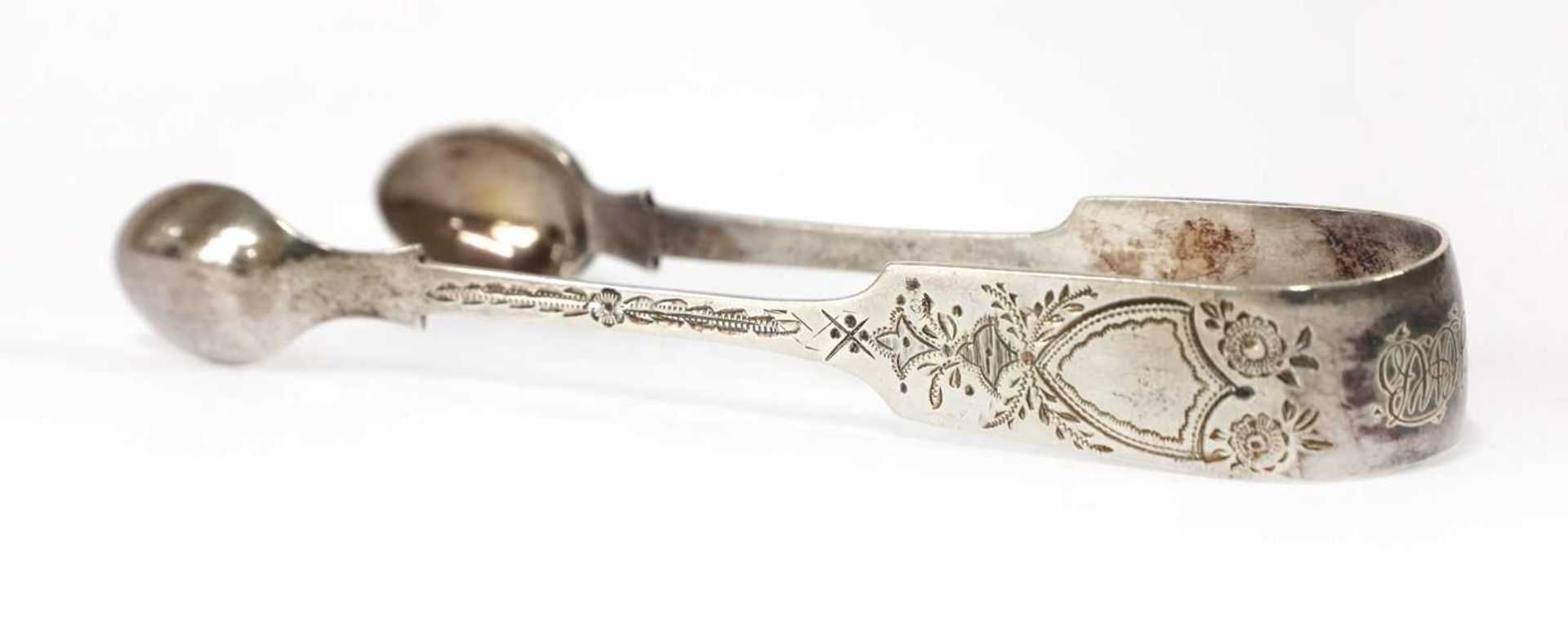 A pair of George III silver sugar tongs, - Image 21 of 28