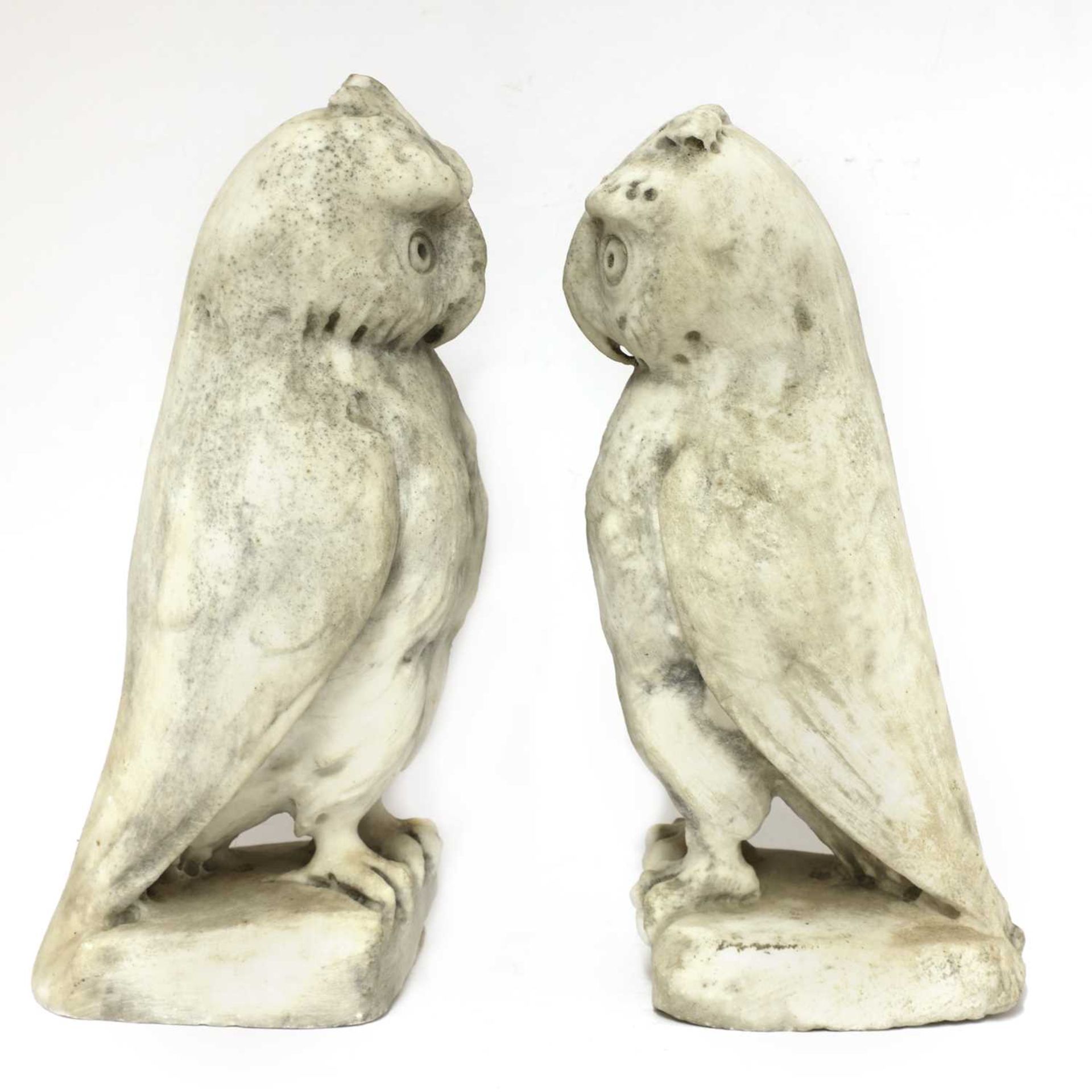 A pair of carved marble owls - Image 2 of 35