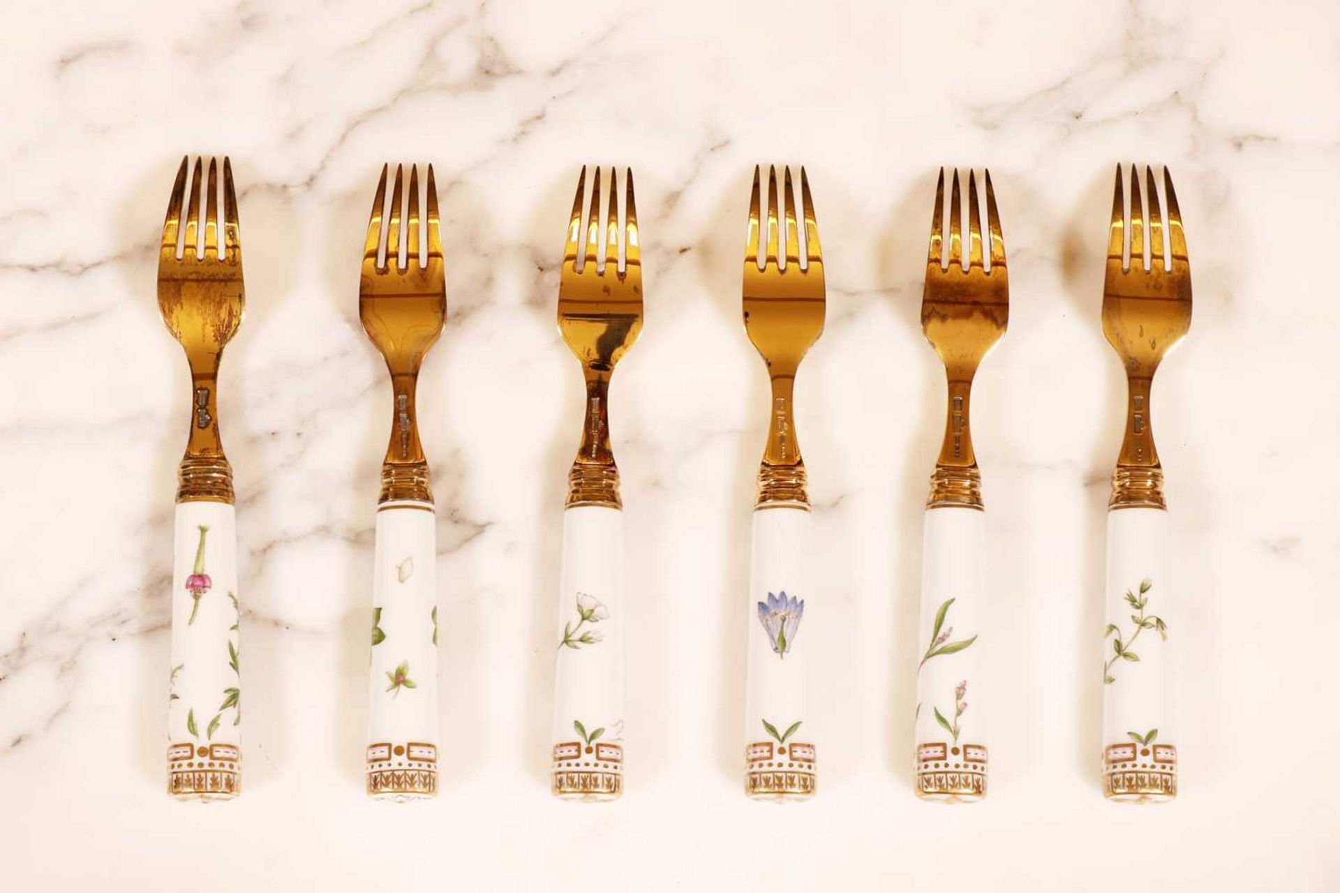 A part canteen of Royal Copenhagen 'Flora Danica' porcelain and silver-gilt cutlery, - Image 17 of 109