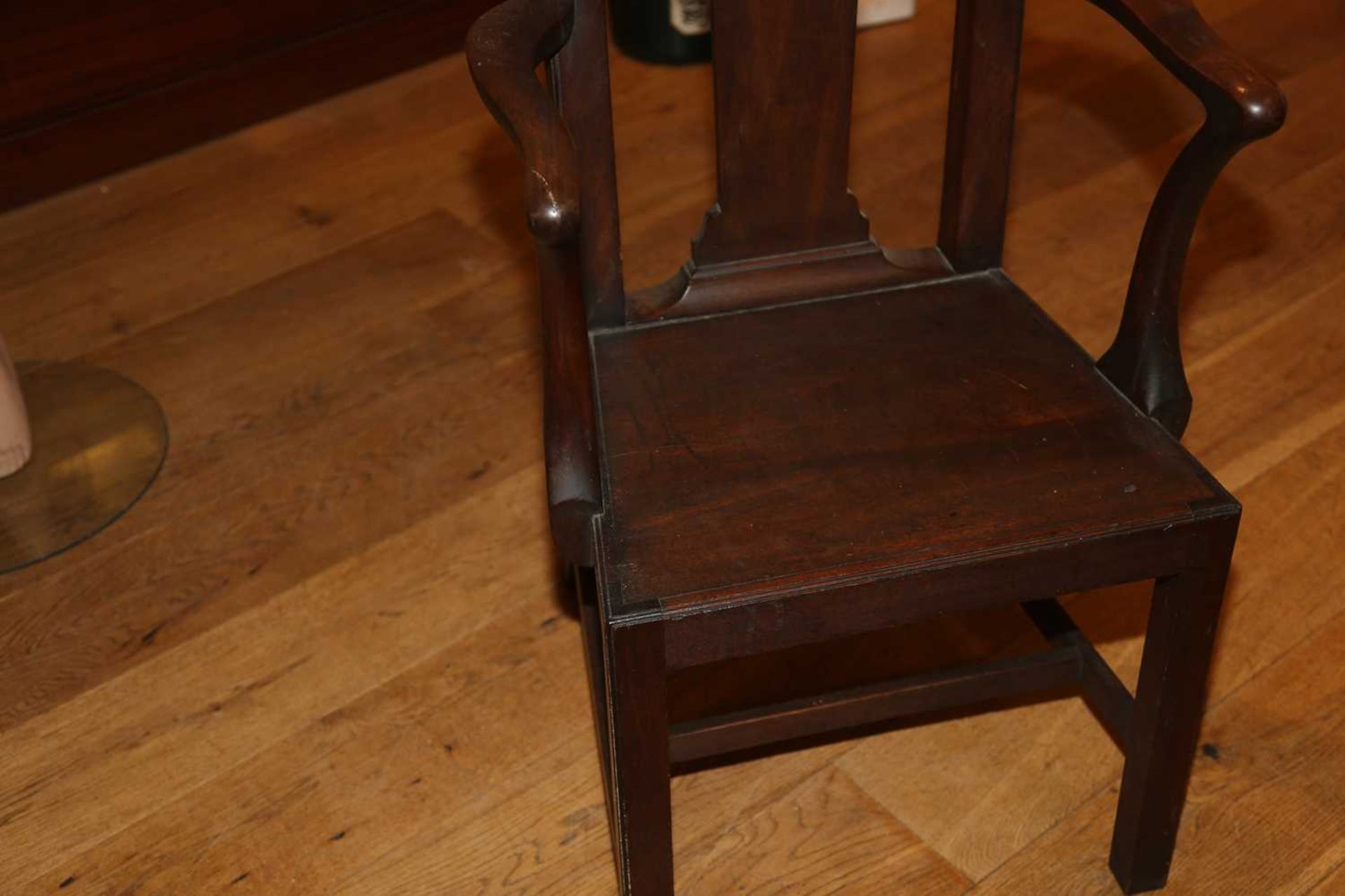 AN EXTRAORDINARY MAHOGANY ELBOW CHAIR, - Bild 11 aus 11