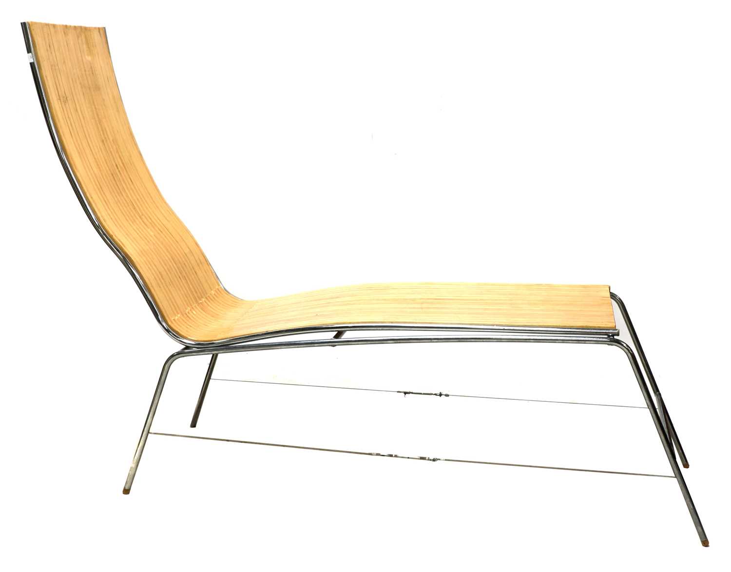 A laminated wood chaise lounge, - Image 2 of 4