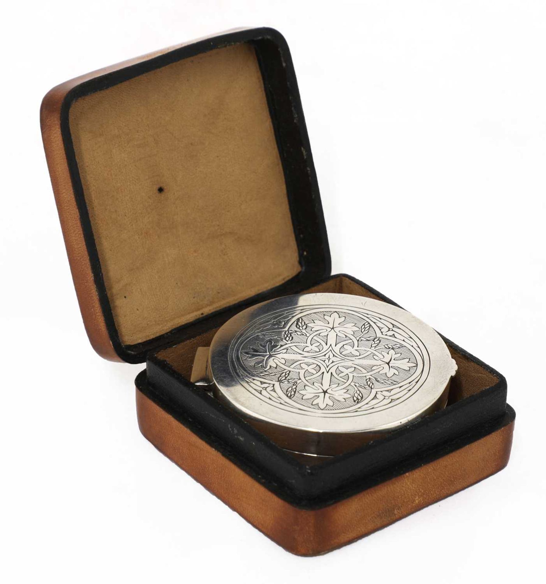 A silver pyx, - Image 4 of 4