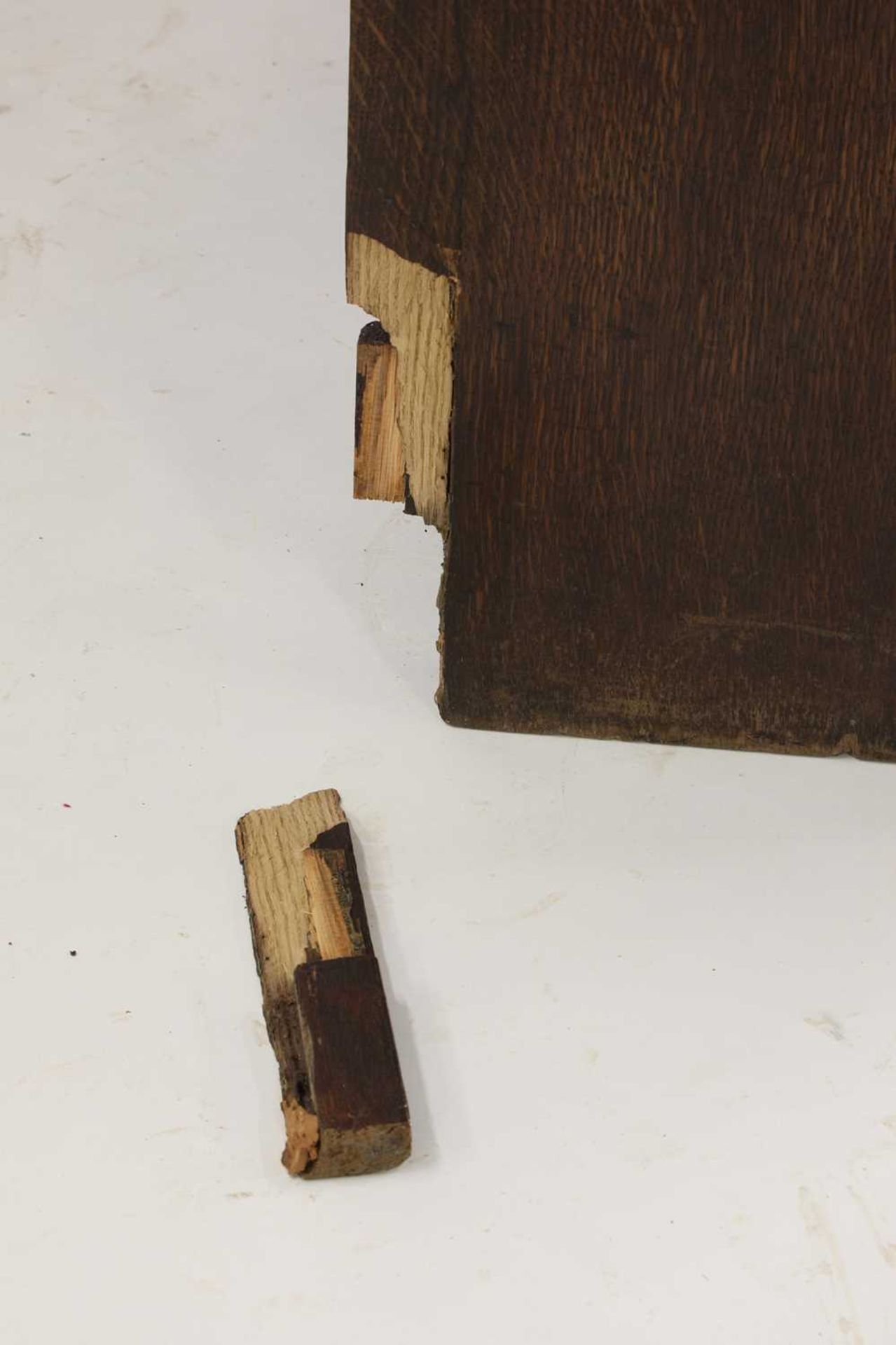 An Arts and Crafts oak bookcase, - Image 5 of 5