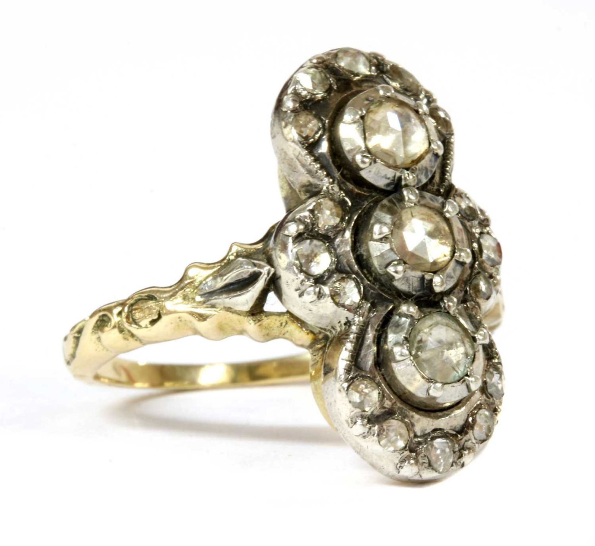 A gold diamond cluster ring, - Image 3 of 3