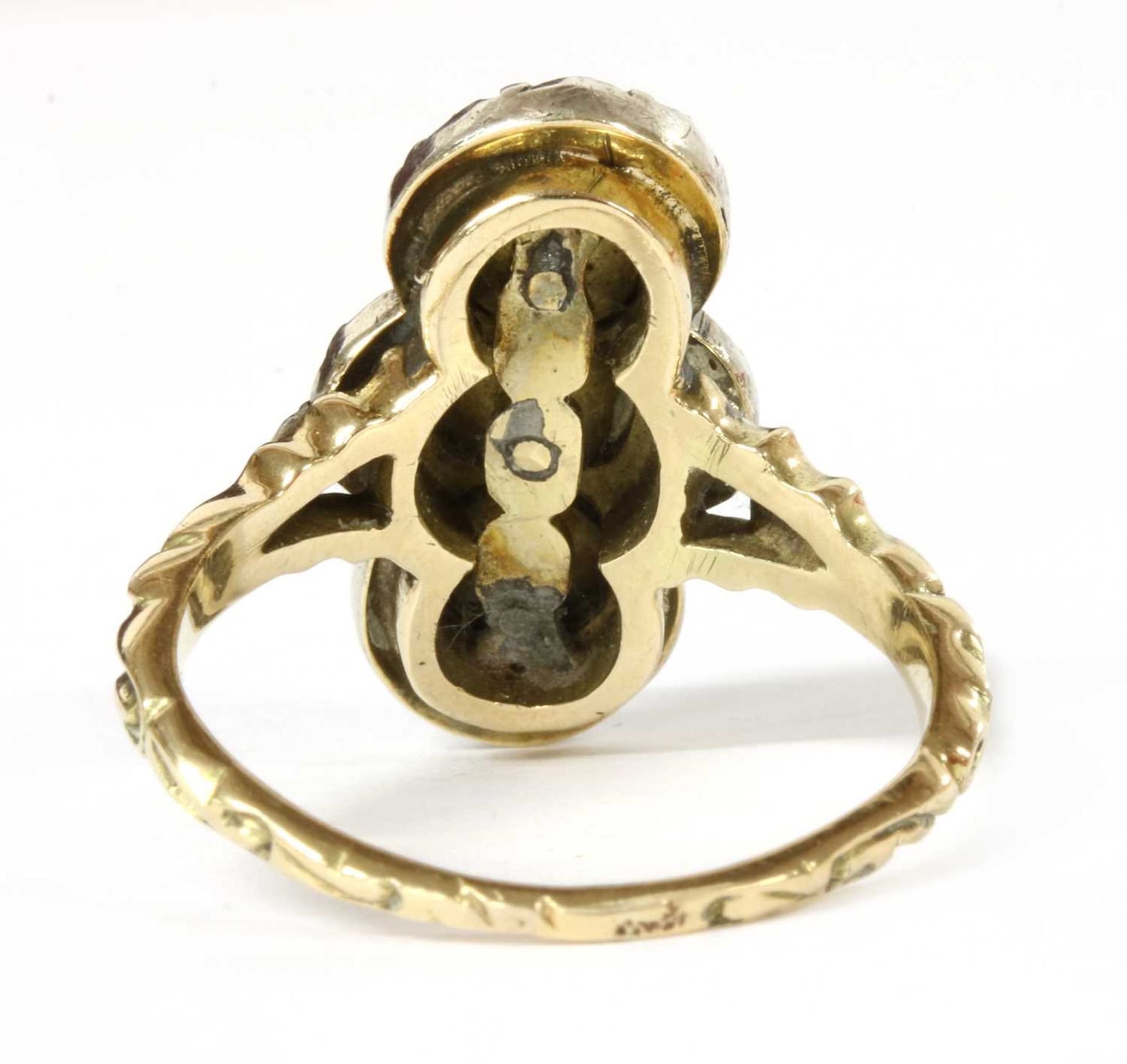 A gold diamond cluster ring, - Image 2 of 3