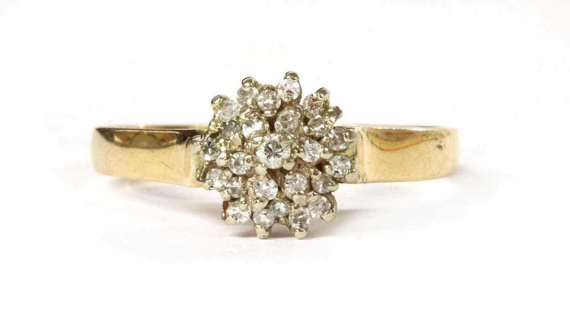 A gold diamond cluster ring,