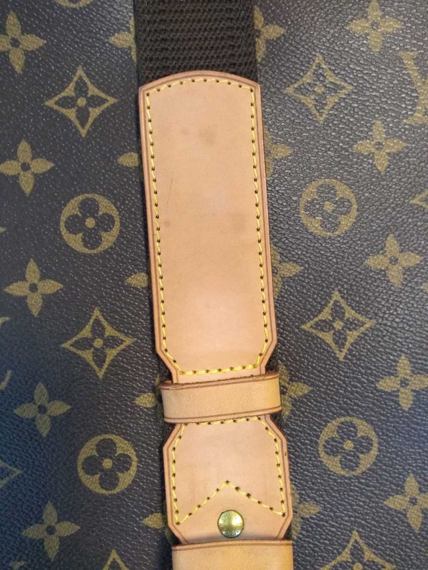 A Louis Vuitton 'Sirius 65' monogrammed canvas suitcase, - Bild 15 aus 19