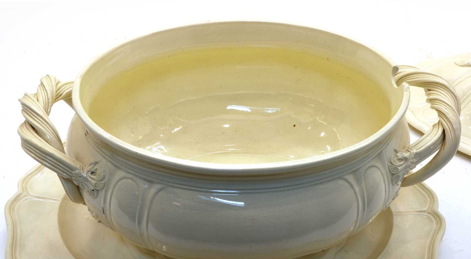 A Leeds creamware tureen with cover and stand - Image 3 of 3