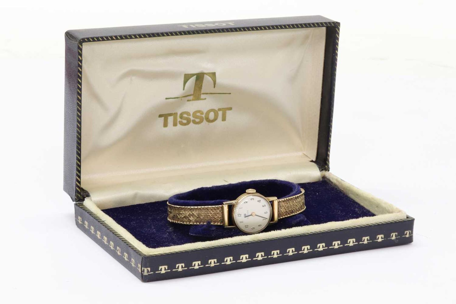 A ladies' 9ct gold Tissot mechanical bracelet watch, - Bild 2 aus 2