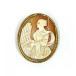 A 9ct gold shell cameo brooch,
