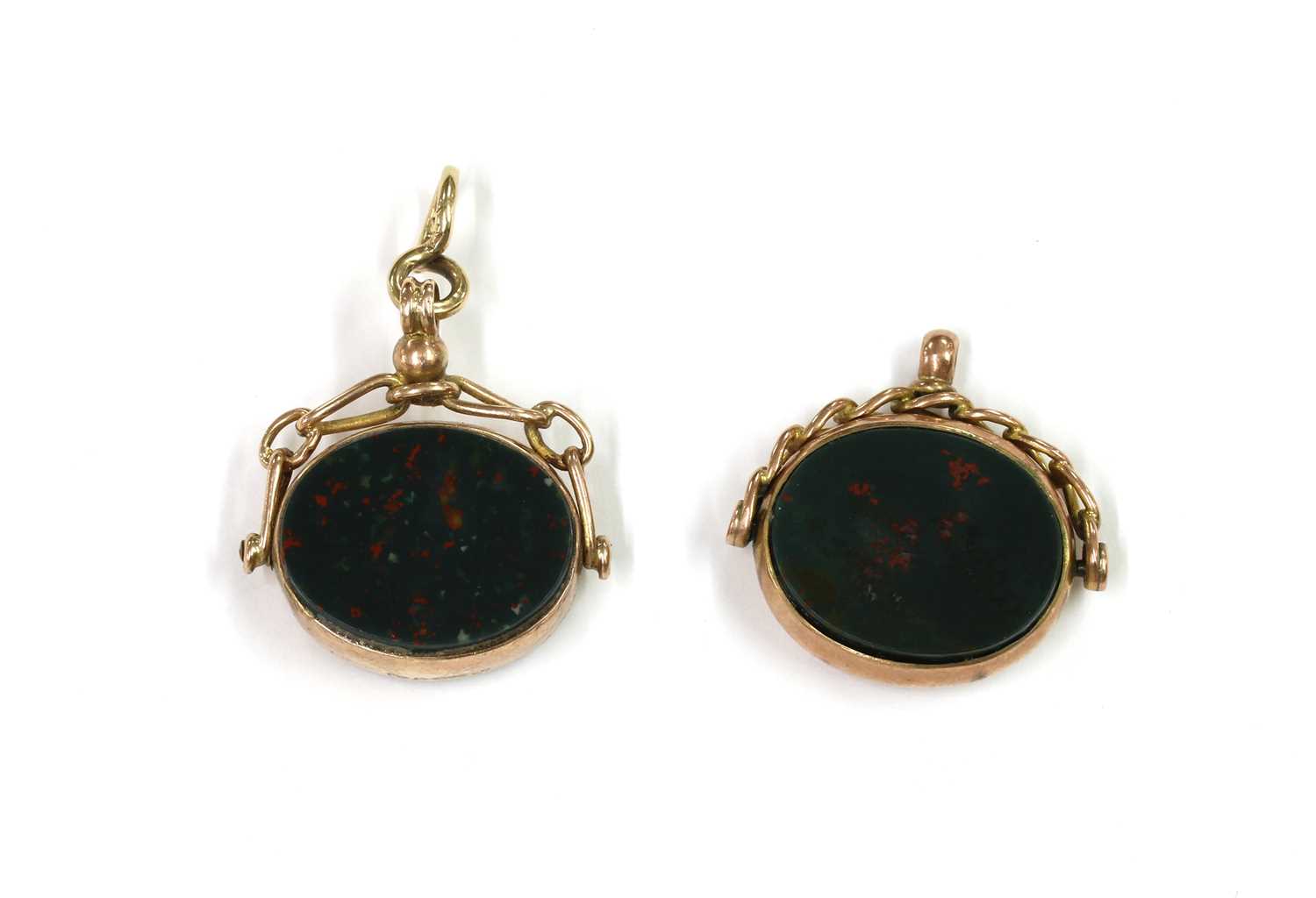 A 9ct gold bloodstone swivel fob,