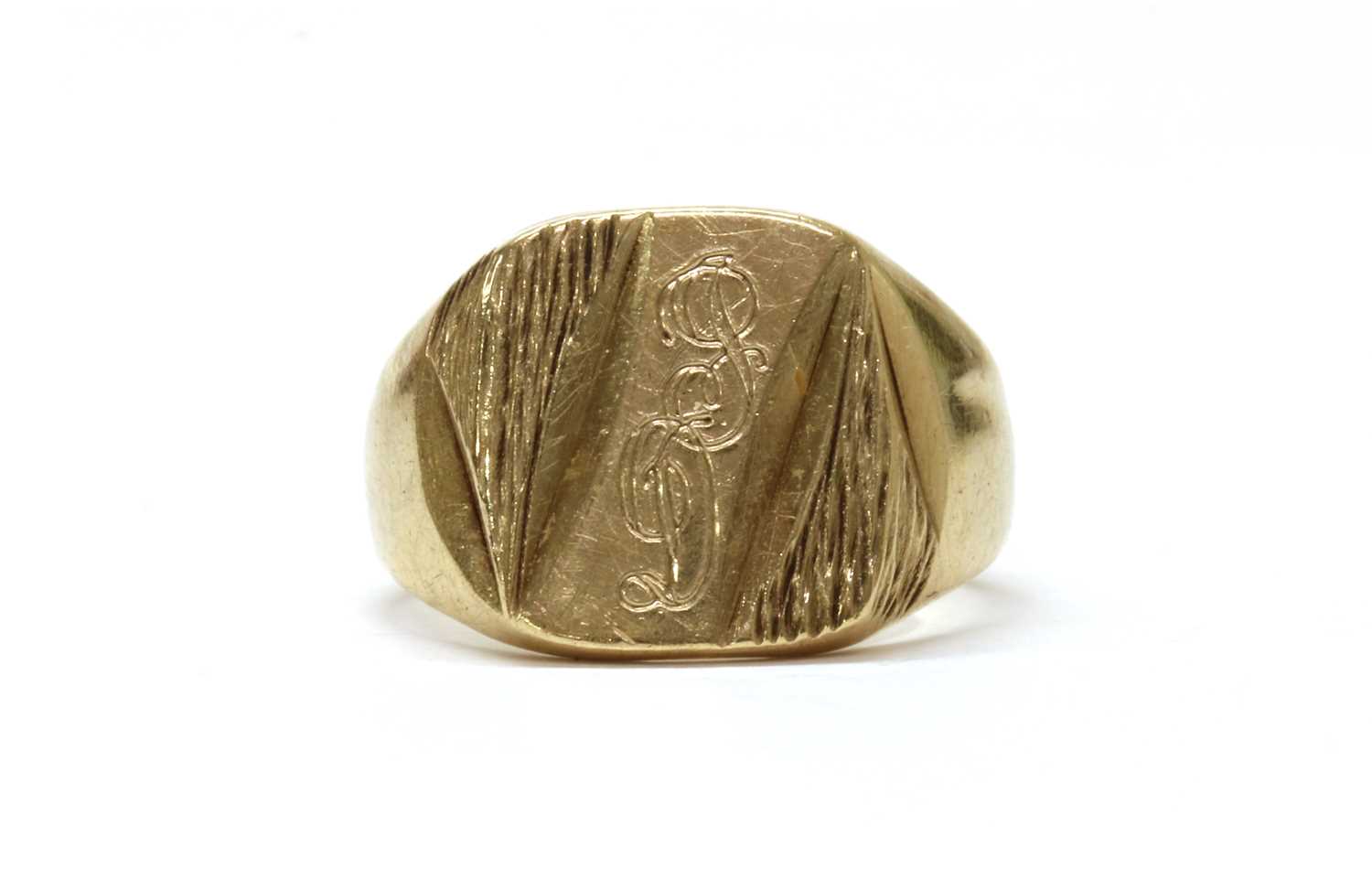 A 9ct gold engraved signet ring,