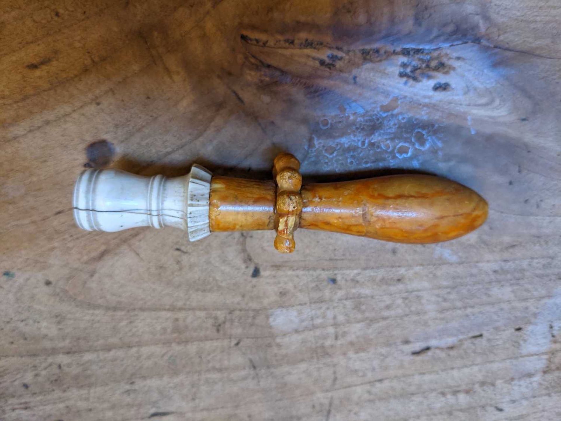 An ivory and horn table hookah pipe, - Image 19 of 22