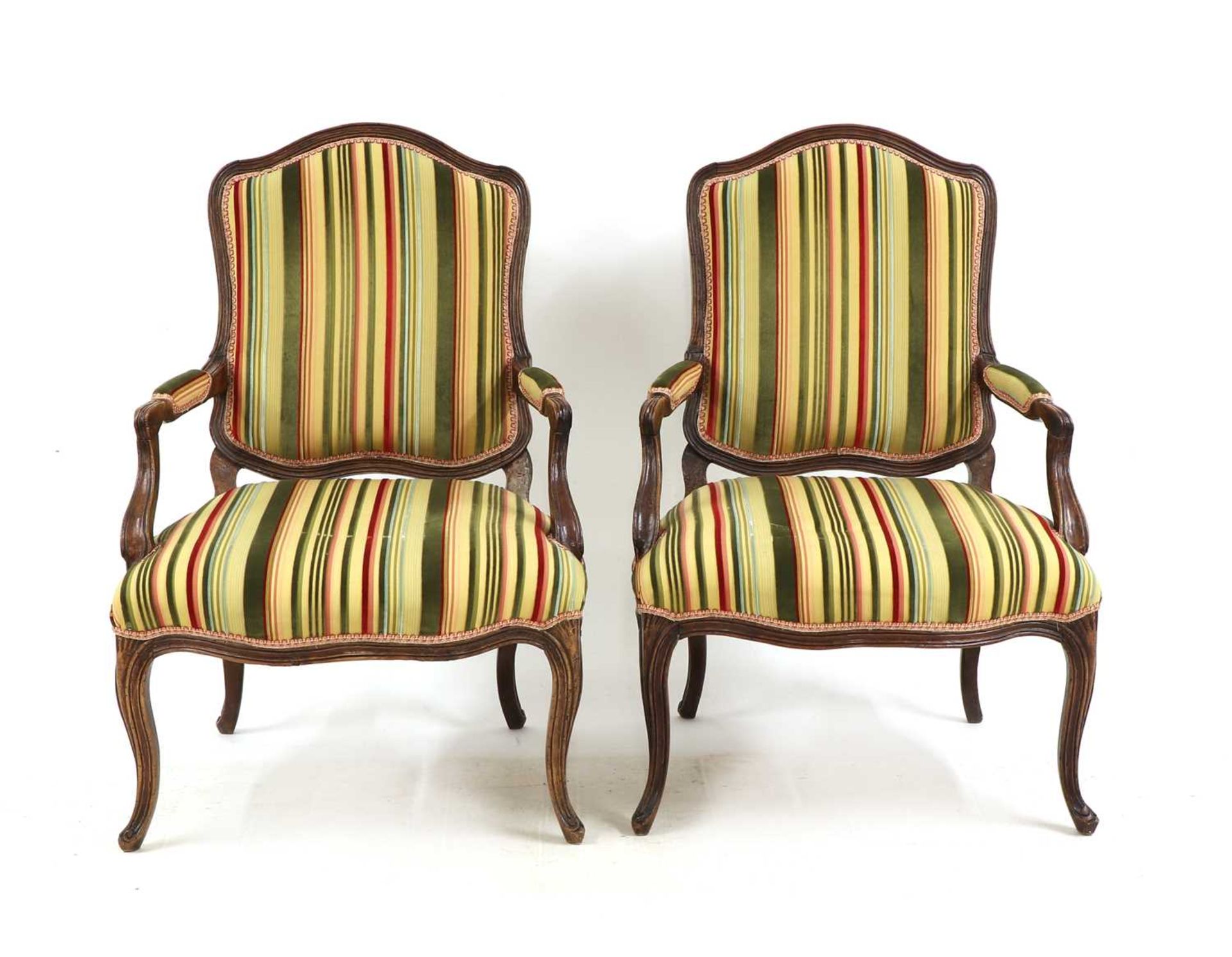 A pair of French Louis XV beech fauteuils, - Image 3 of 9
