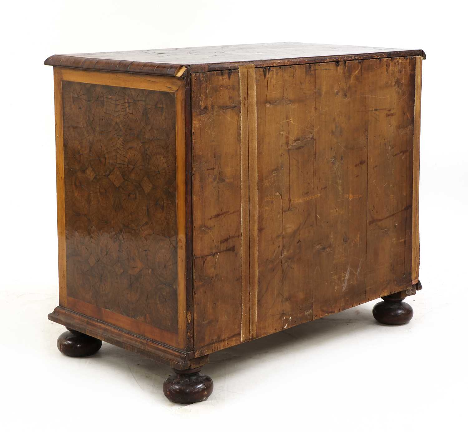 A William and Mary oyster veneered laburnum and fruitwood inlaid chest of drawers - Image 5 of 85