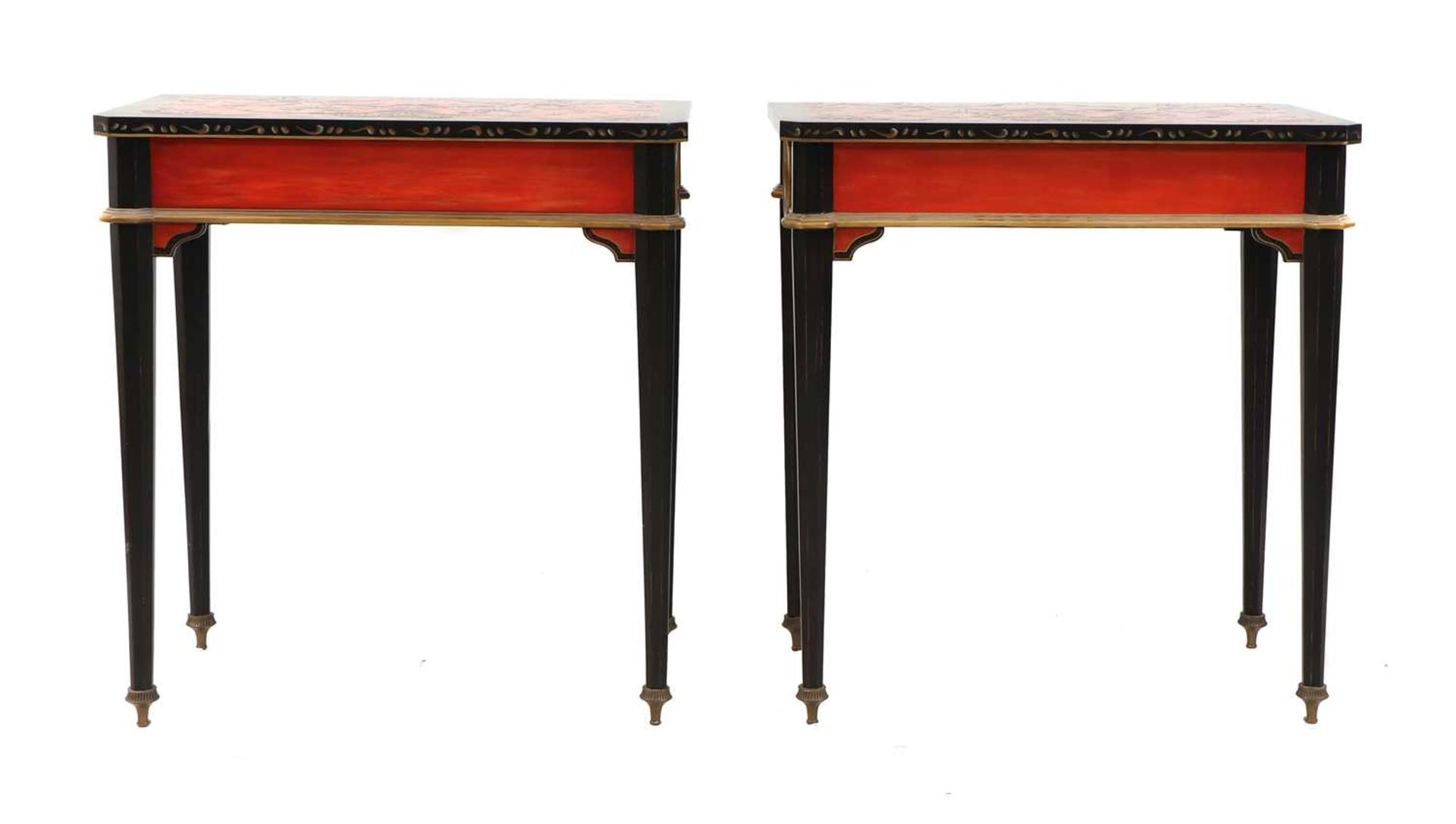 A pair of Napoleon III-style lacquered chinoiserie side tables, - Bild 4 aus 10