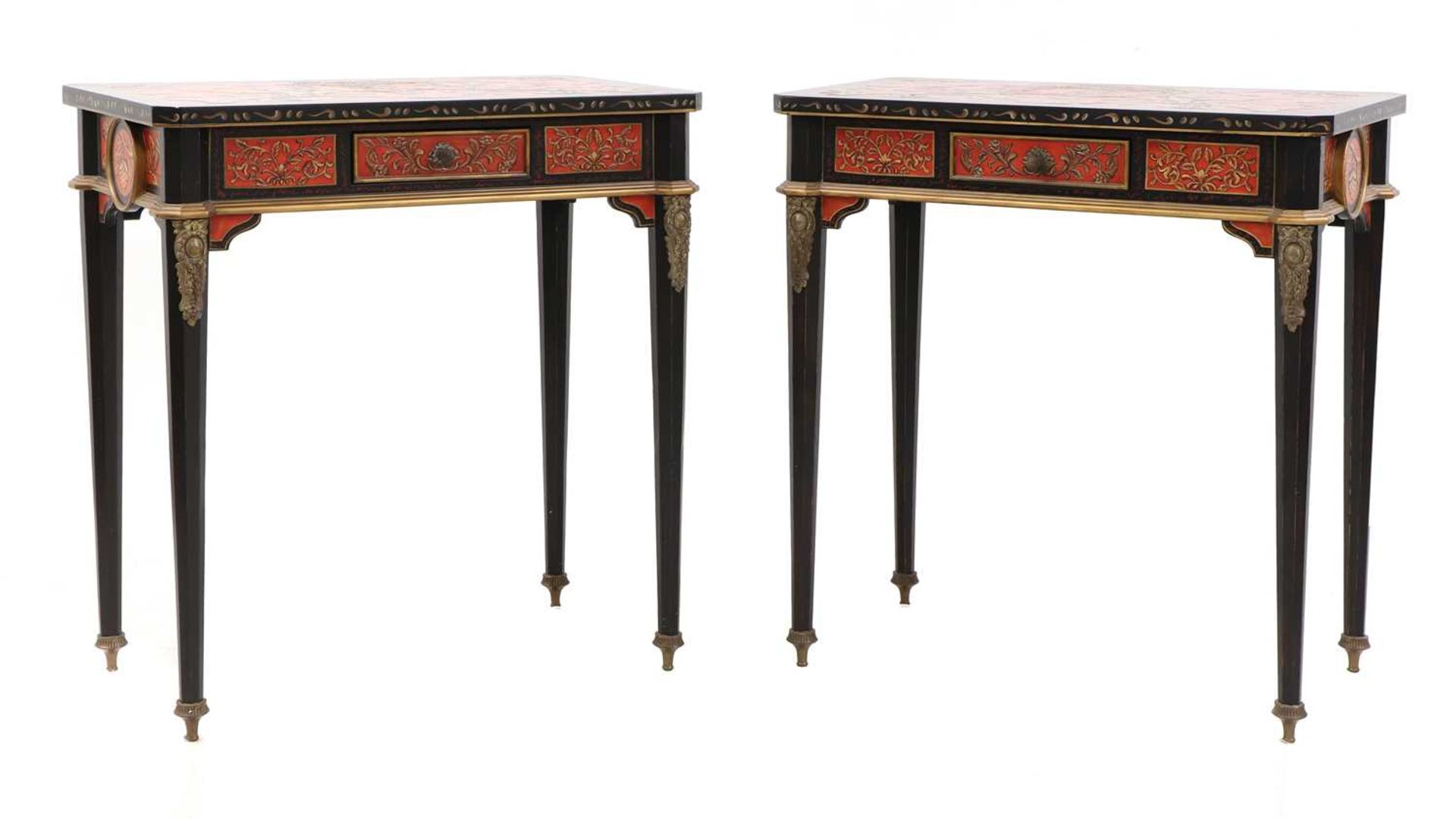 A pair of Napoleon III-style lacquered chinoiserie side tables, - Bild 2 aus 10