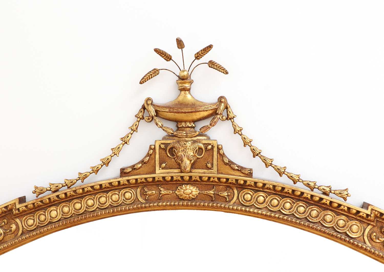 A pair of giltwood wall mirrors, - Image 5 of 5