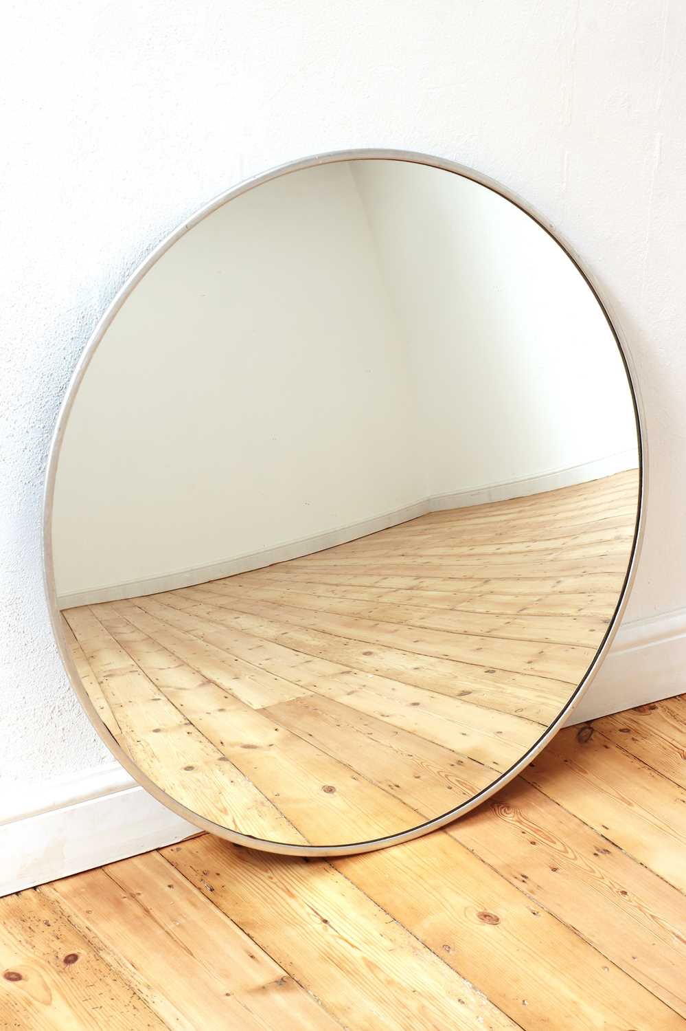 A convex wall mirror, - Image 2 of 8