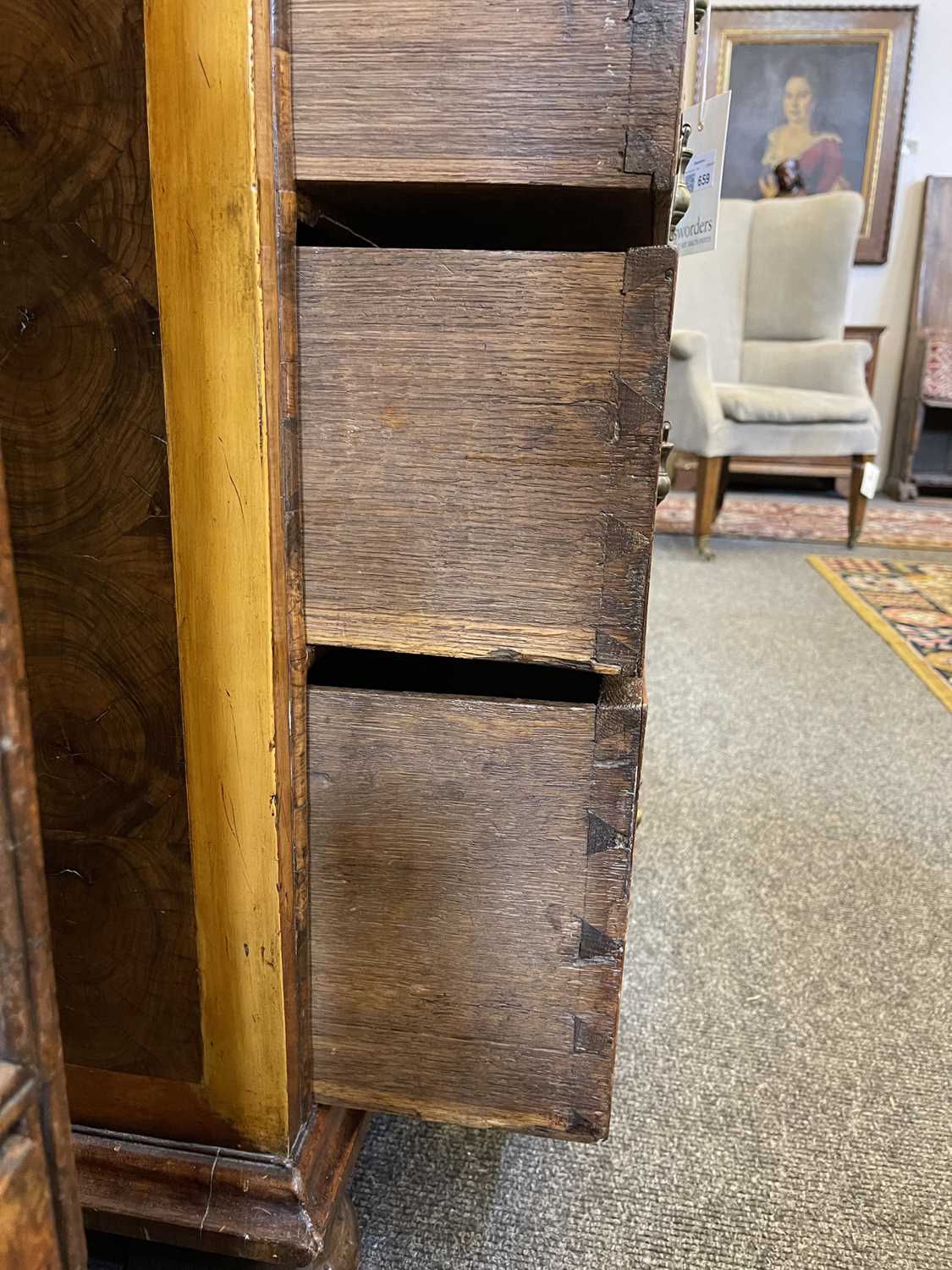 A William and Mary oyster veneered laburnum and fruitwood inlaid chest of drawers - Image 81 of 85