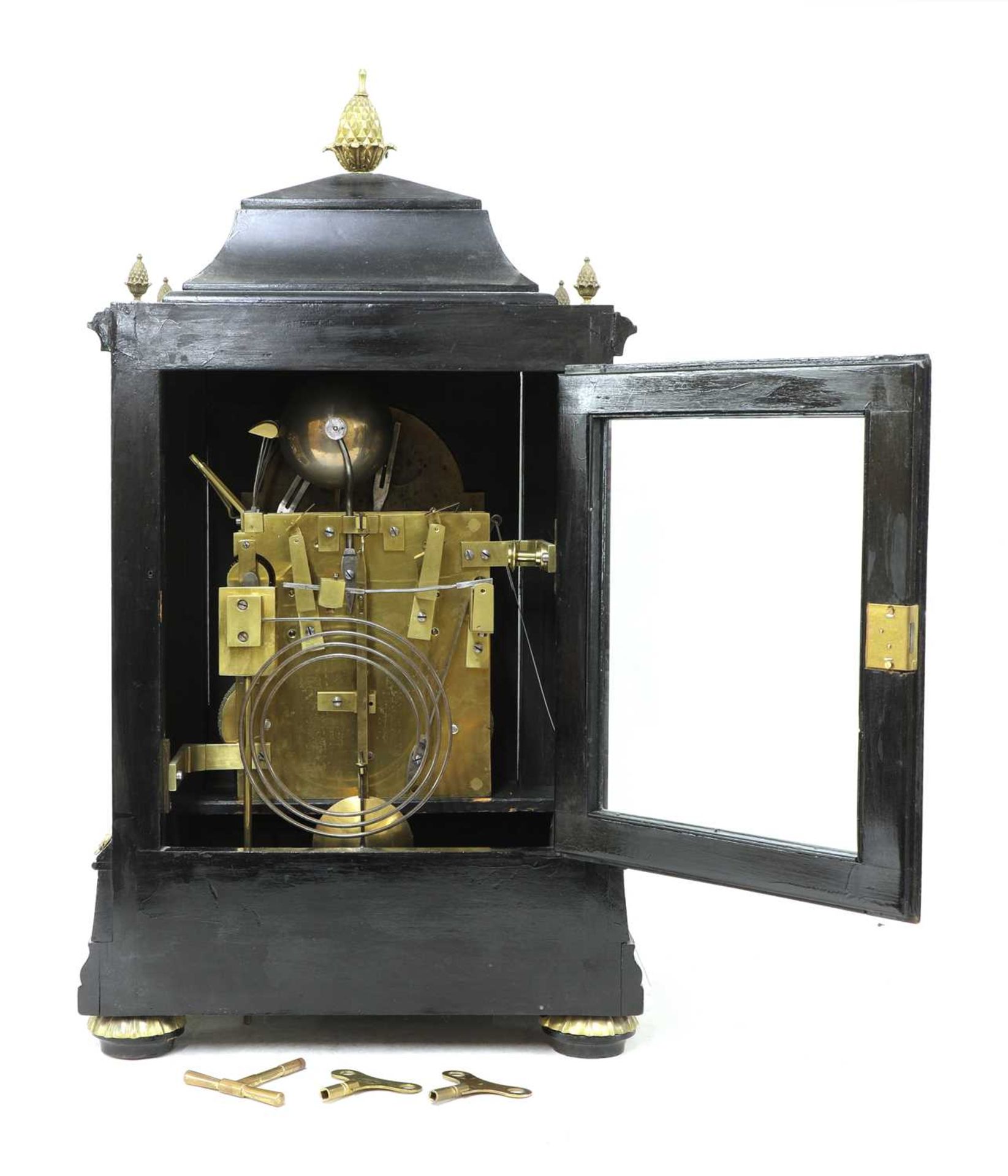 A large ebonised musical bracket clock, - Bild 4 aus 8