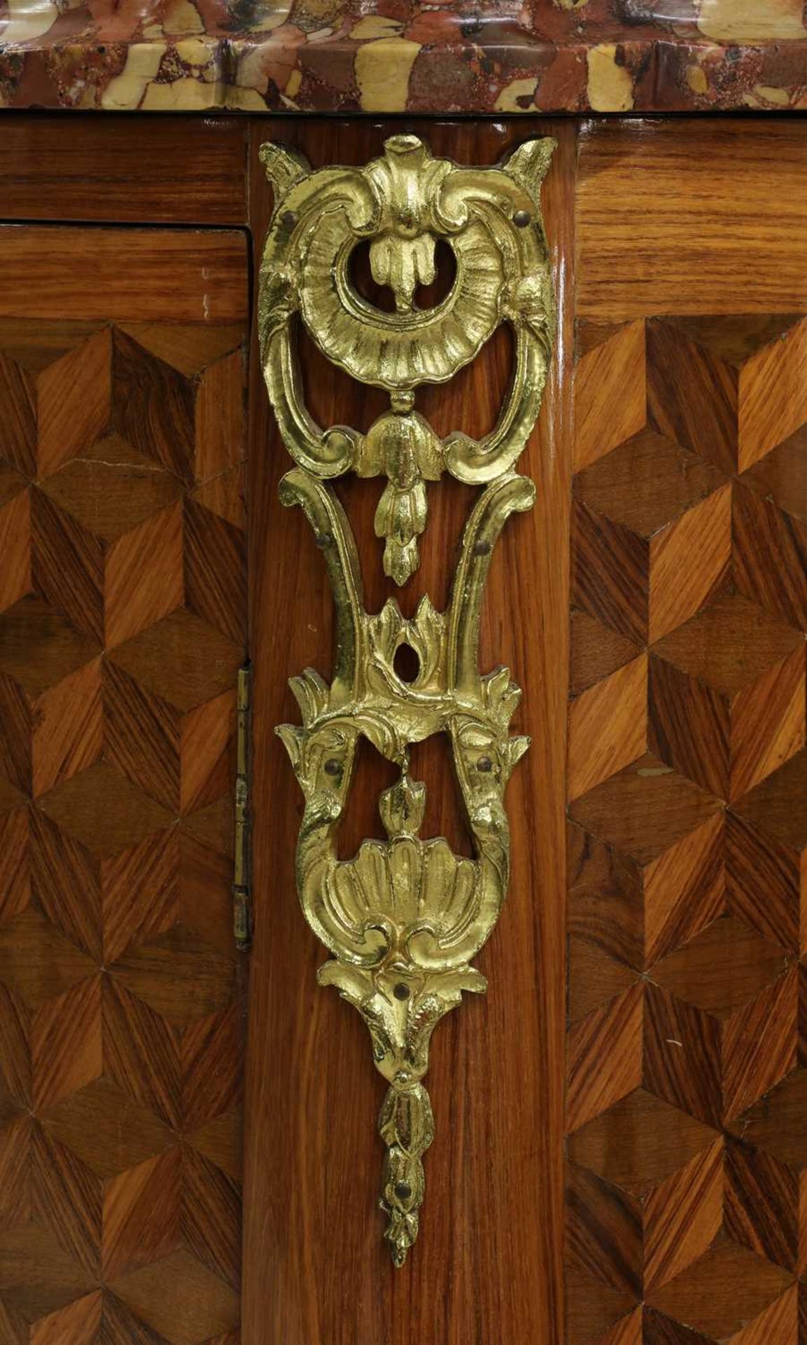 A Royal French Louis XV kingwood, tulipwood, sycamore and parquetry inlaid meuble d'entrée, - Image 5 of 79