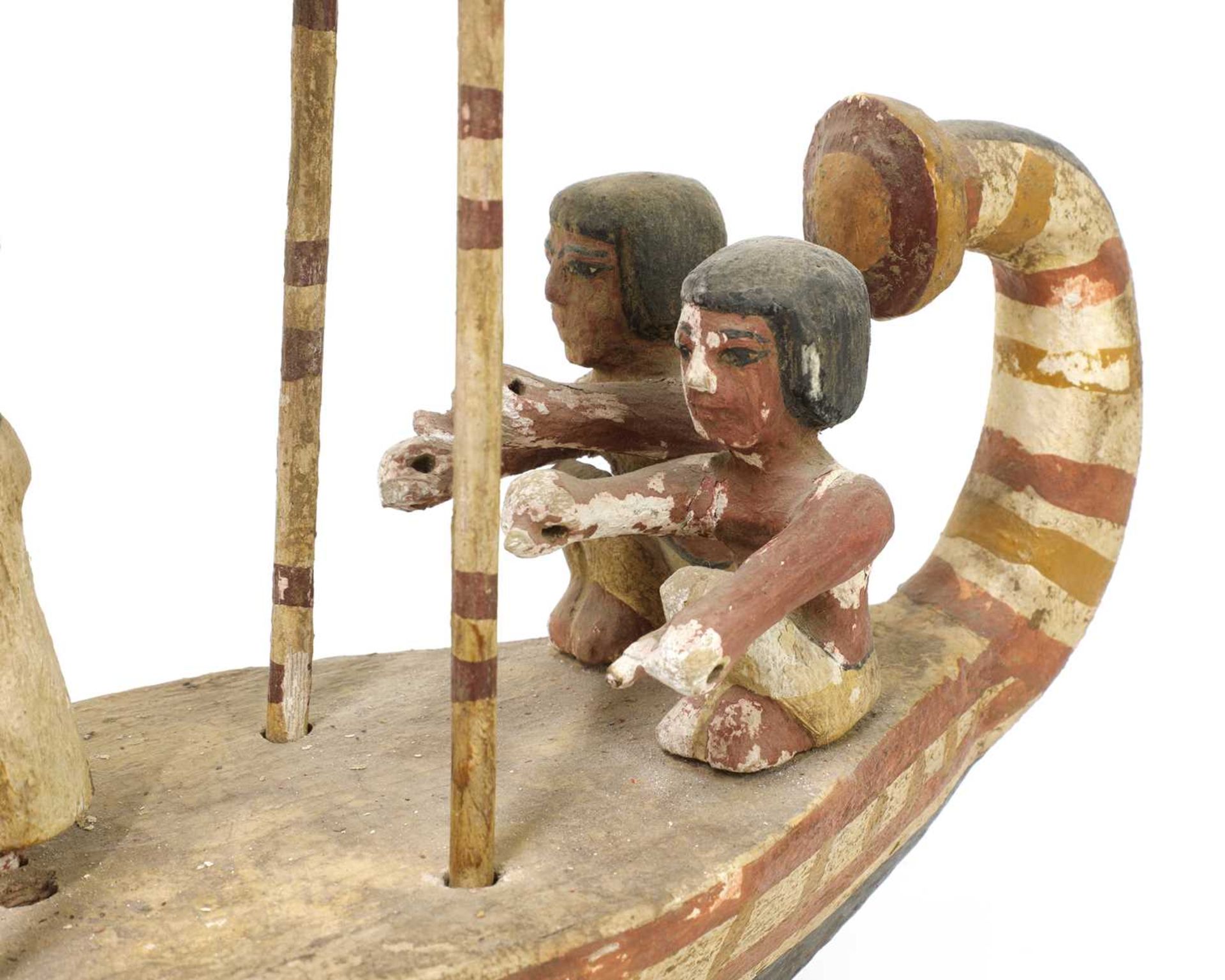 An Ancient Egyptian carved and painted wooden boat, - Bild 4 aus 14