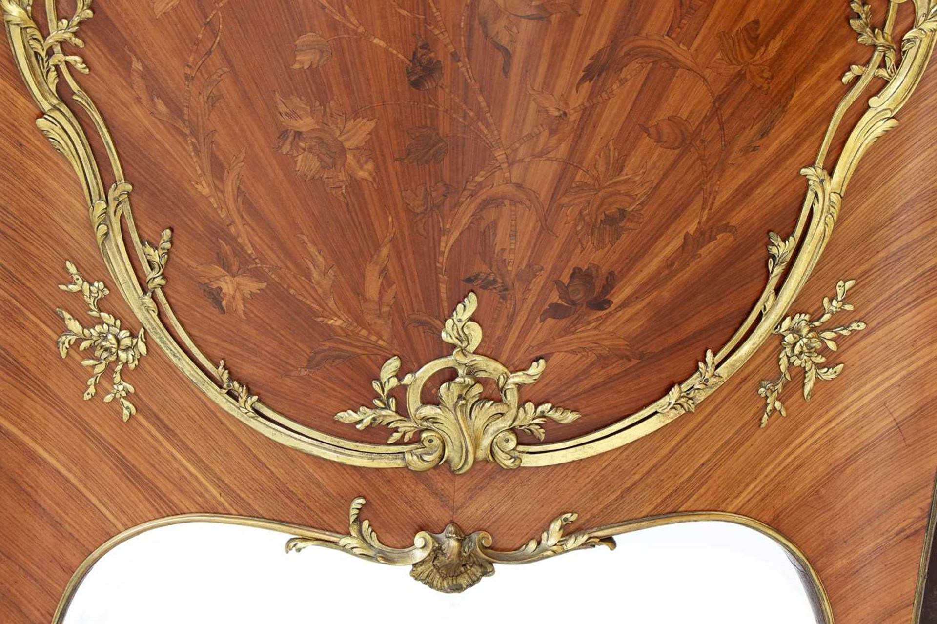 A French Louis XV-style amaranth and kingwood meuble d'appui, - Image 21 of 80