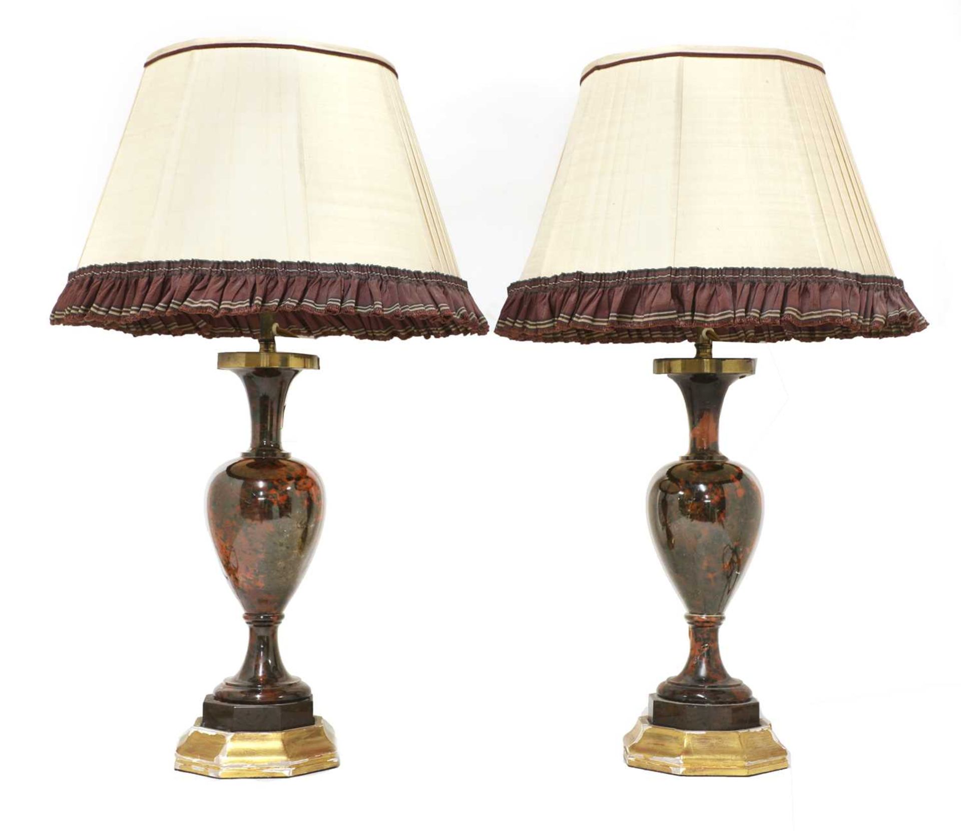 A pair of polished hardstone table lamps, - Bild 2 aus 3