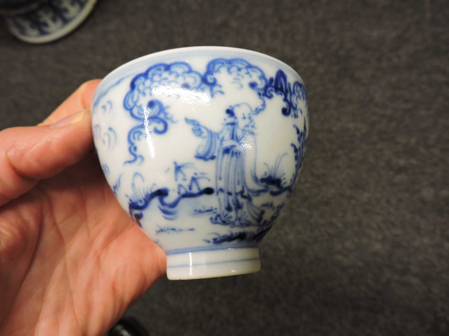 A Chinese blue and white cup, - Image 8 of 11