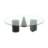 A Metafora-style coffee table,