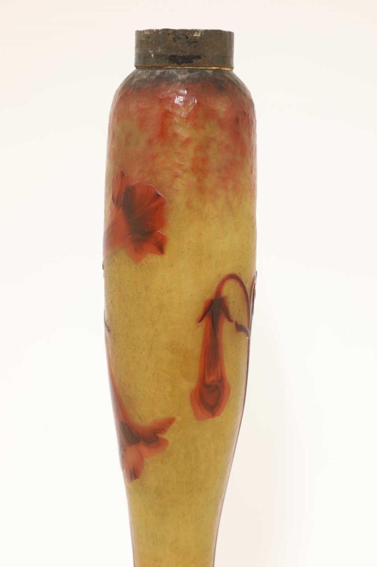 A Daum cameo glass lamp base, - Image 3 of 4