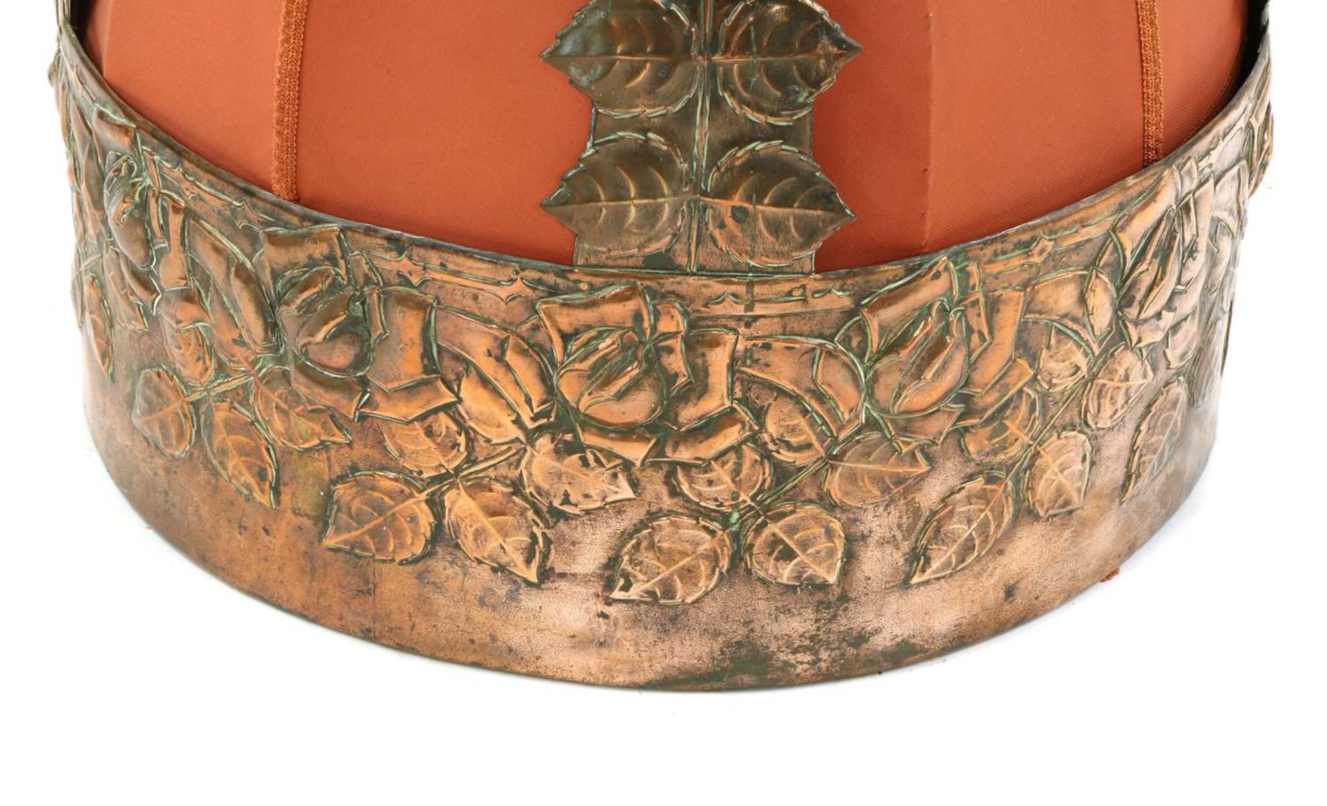 A large Arts and Crafts copper ceiling light, - Bild 3 aus 7