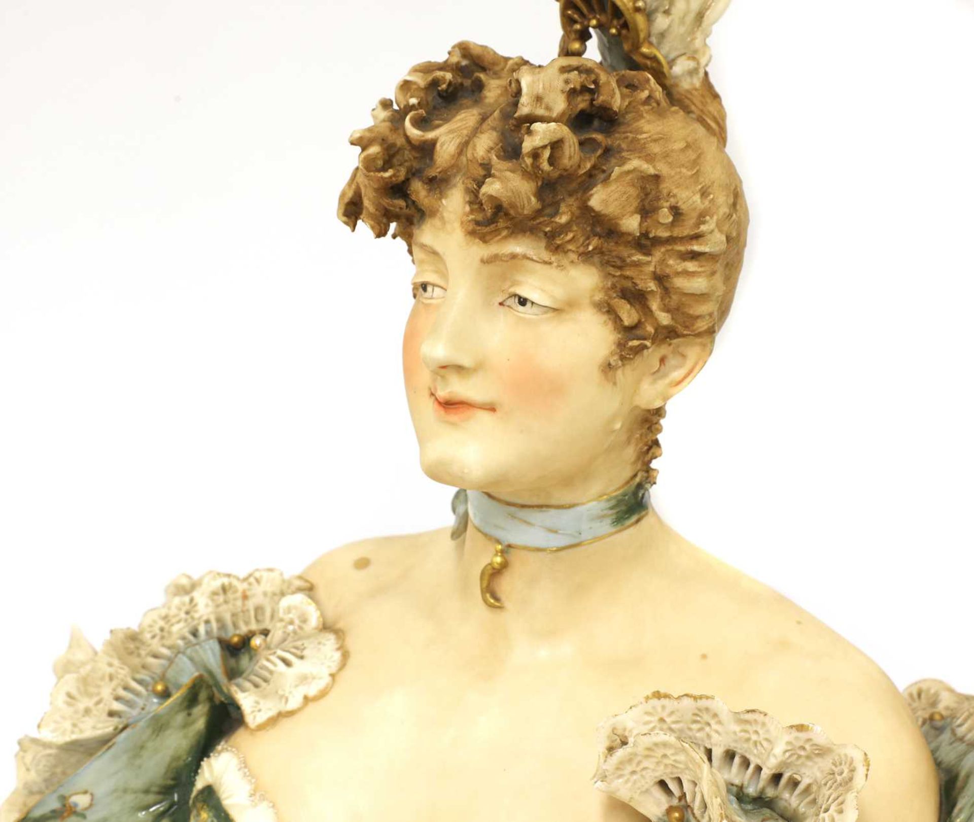 A Riessner, Stellmacher & Kessel 'Amphora' porcelain bust, - Image 3 of 5