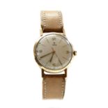 A gentlemen's 9ct gold Tudor mechanical strap watch, c.1950,