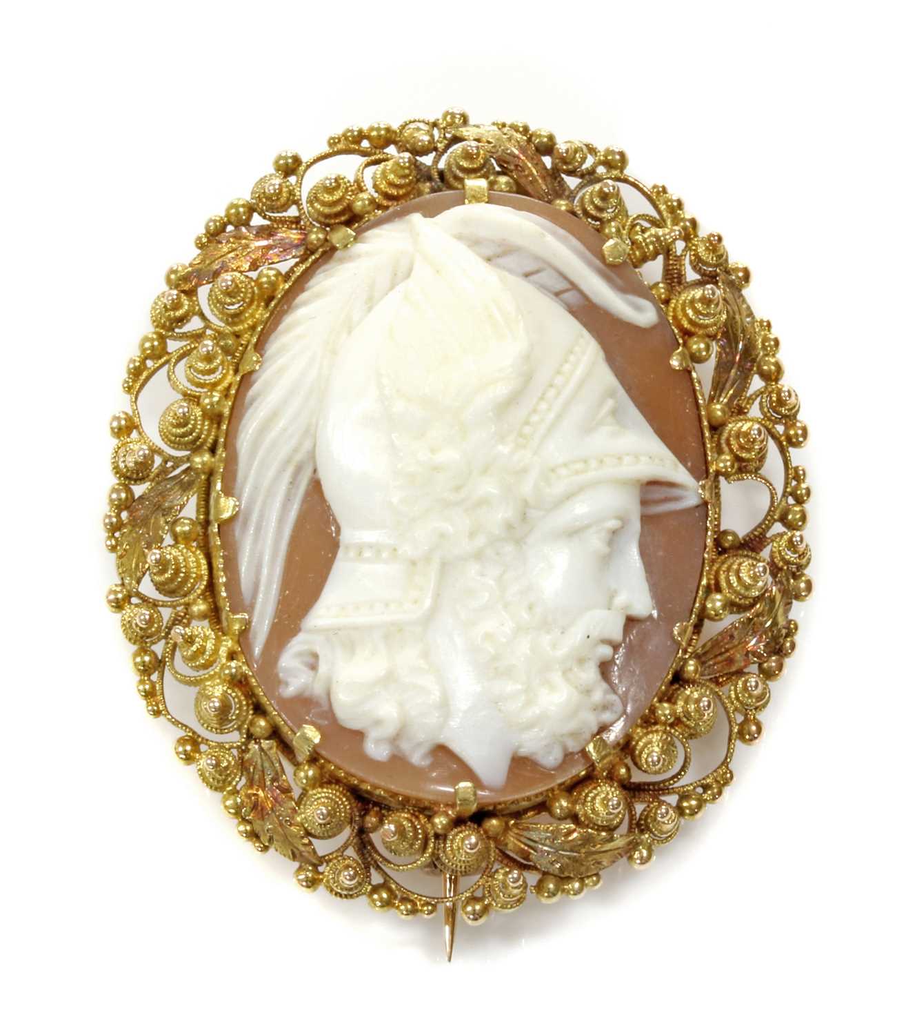 A Regency gold oval shell cameo,