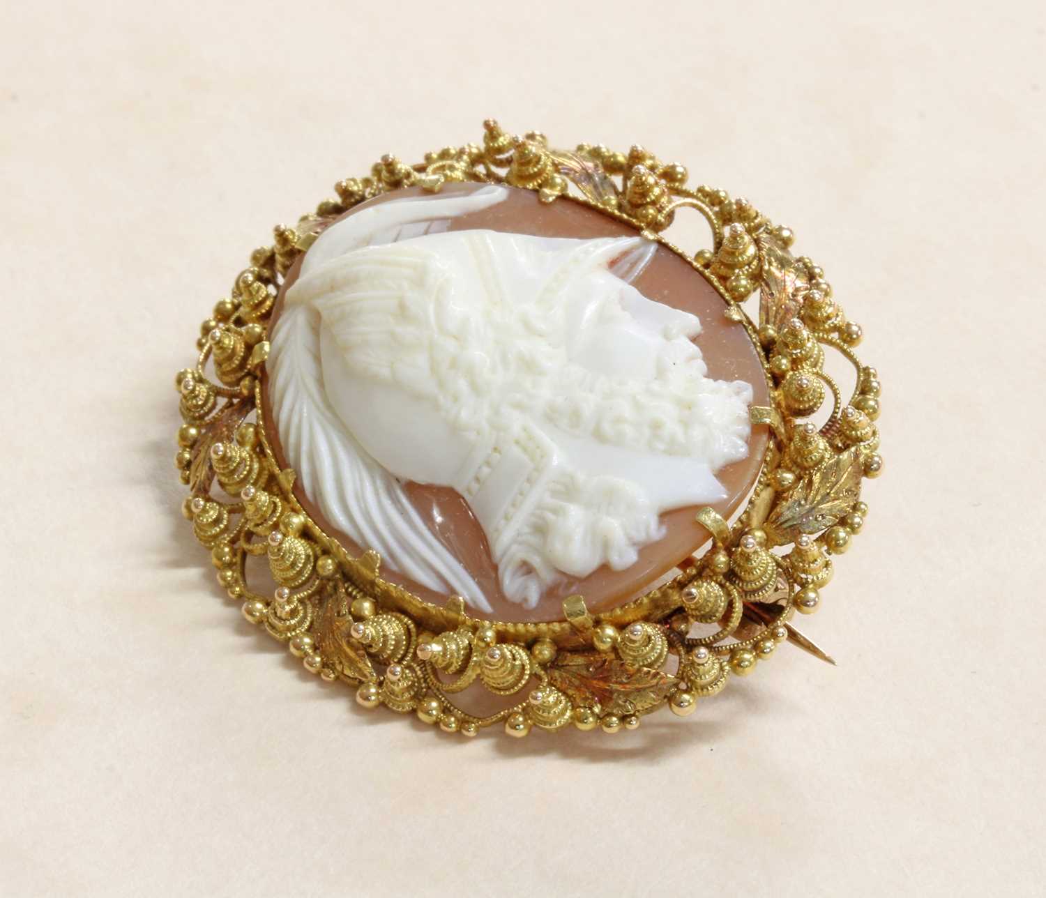 A Regency gold oval shell cameo, - Image 2 of 3