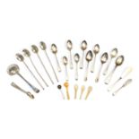 A collection of silver teaspoons,