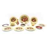 A collection of Aynsley Orchard Gold dinner teaware,