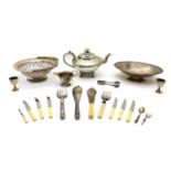 Silver-plated items,