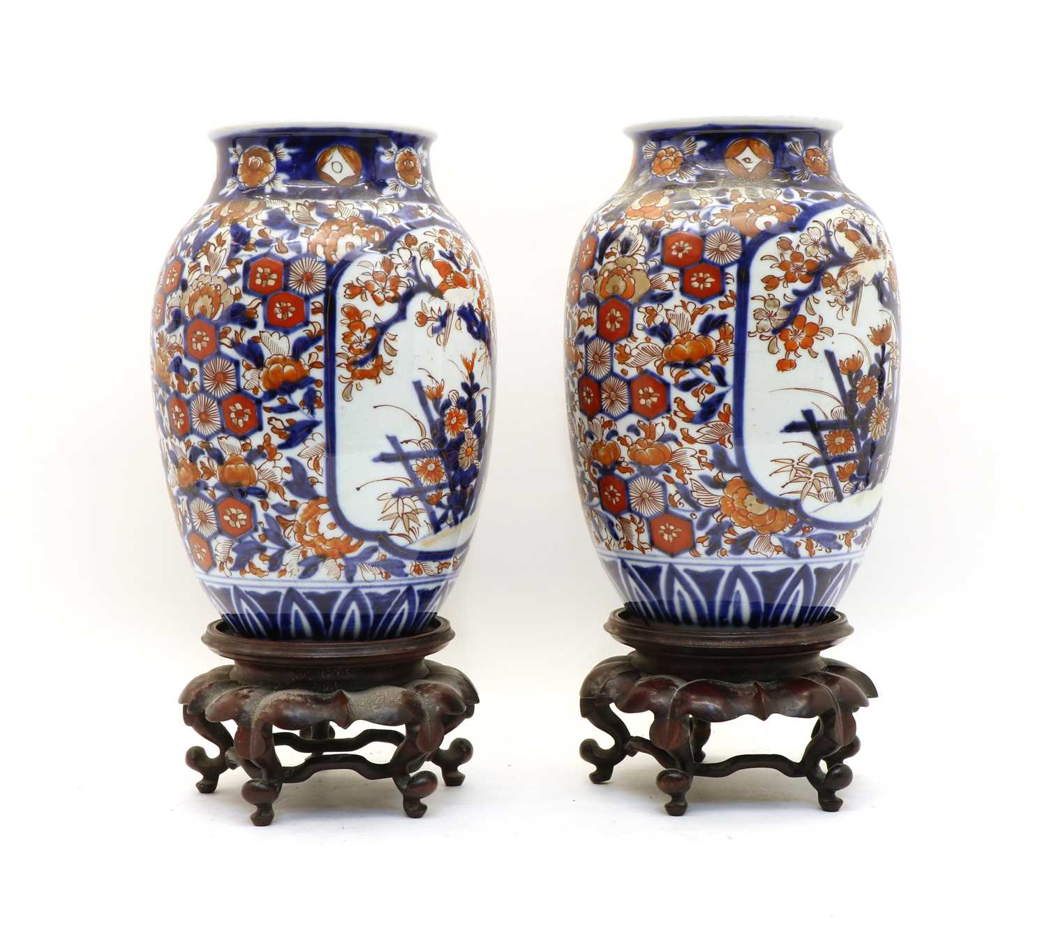 A pair of Japanese Imari vases on stands, - Image 2 of 4