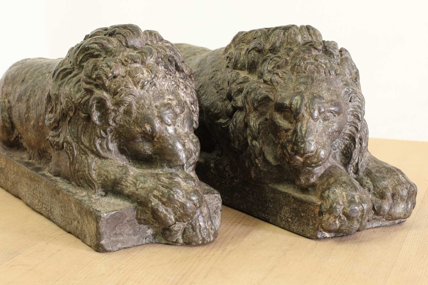 A pair of cast lead lions after Antonio Canova, - Image 4 of 4