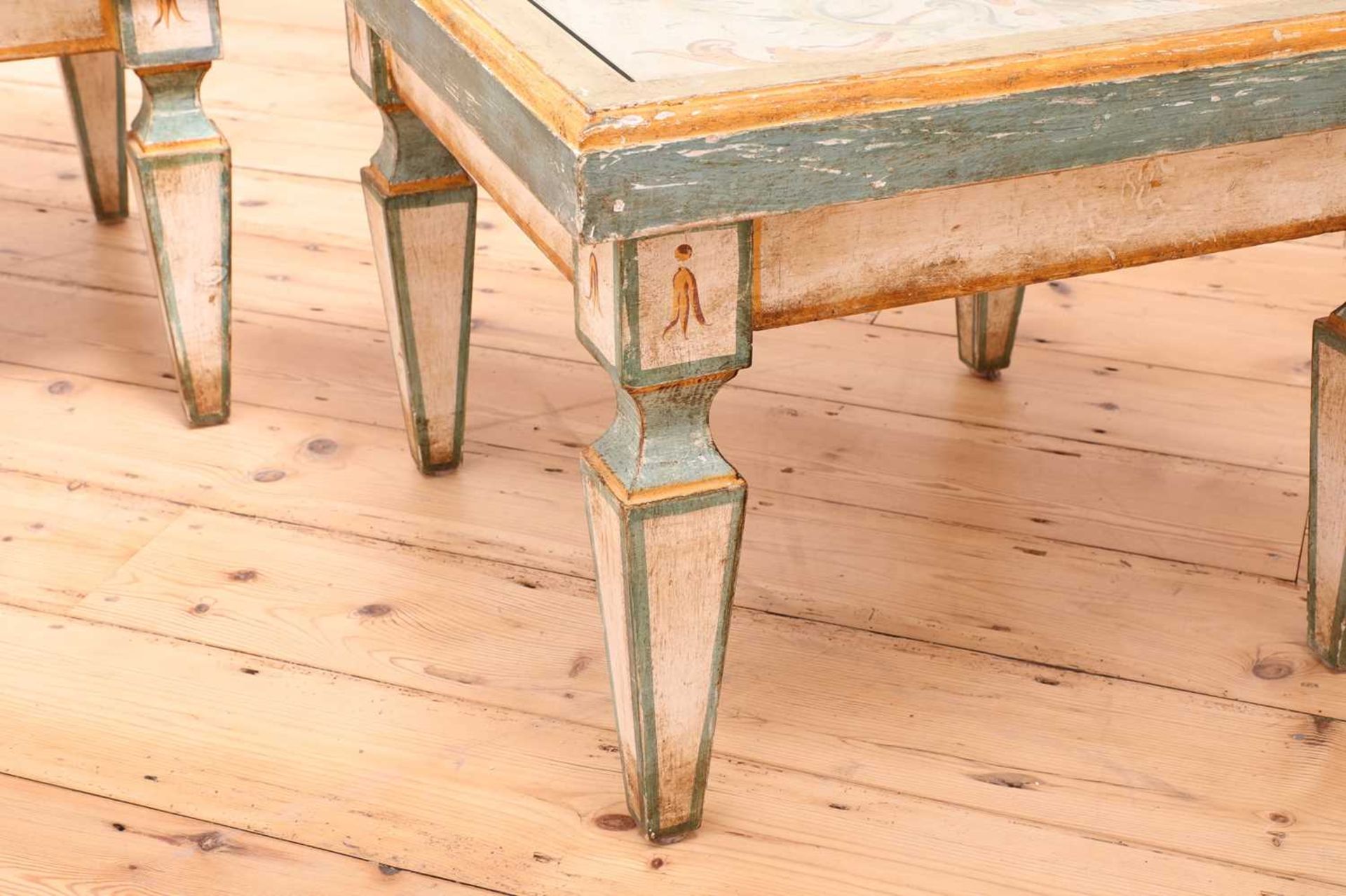 A pair of Continental painted wood low tables, - Bild 7 aus 7