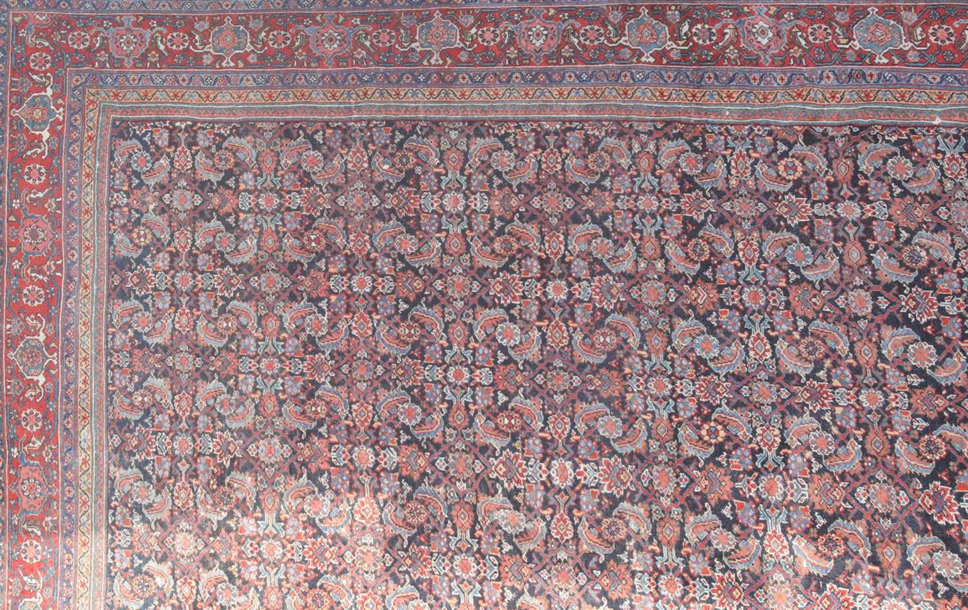 A Feraghan carpet, - Image 2 of 6