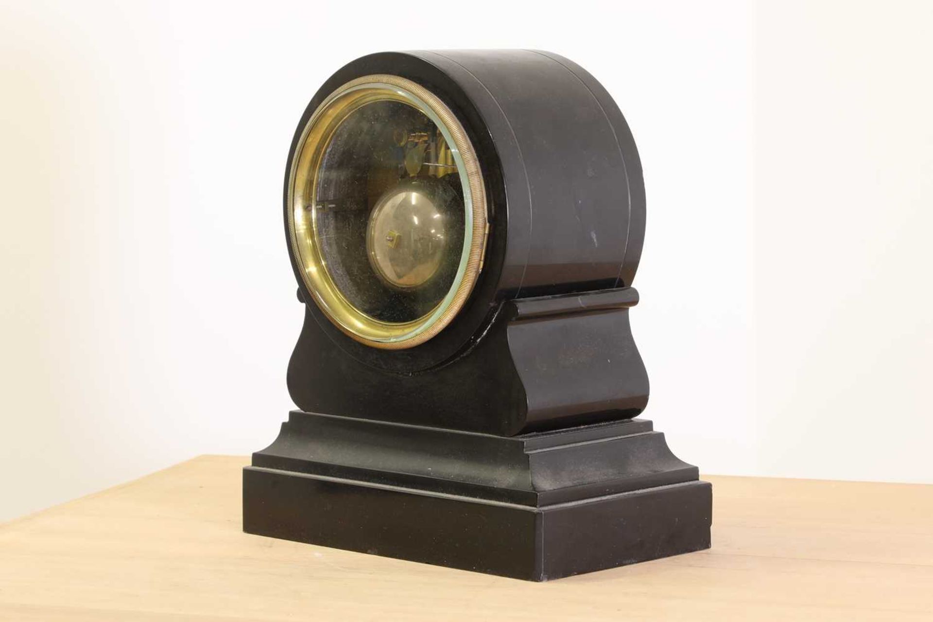 A black marble drumhead mantel clock, - Image 4 of 11